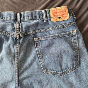 Levi's Men's Blue Straight Leg Jeans